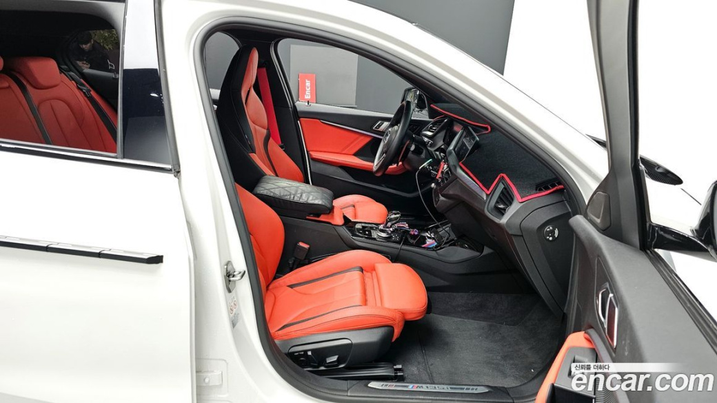 BMW 1-Series M135i xDrive, 2022