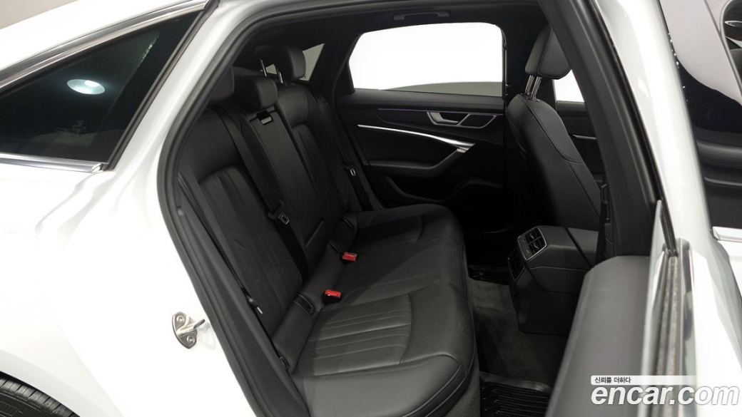 Audi A6 45 TFSI Quattro Premium, 2023