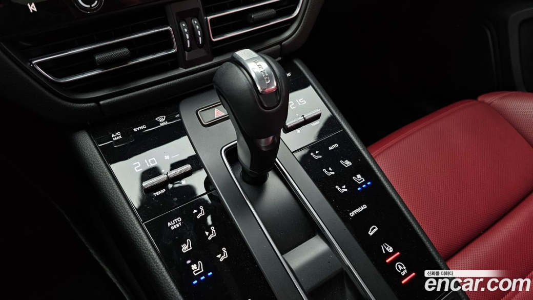 Porsche Macan 2.9 GTS, 2022