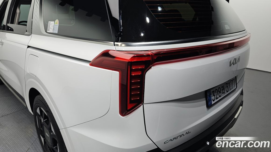 Kia Carnival 9-Seater Noblesse, 2025