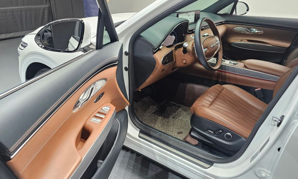Genesis GV70 2.5T Gasoline AWD, 2024