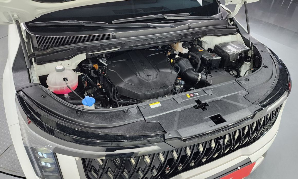 Kia Carnival 9-Seater Noblesse, 2025