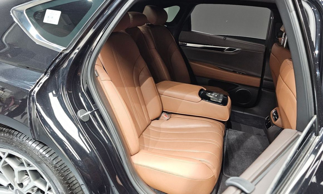 Genesis G80 Gasoline 2.5 Turbo AWD, 2022