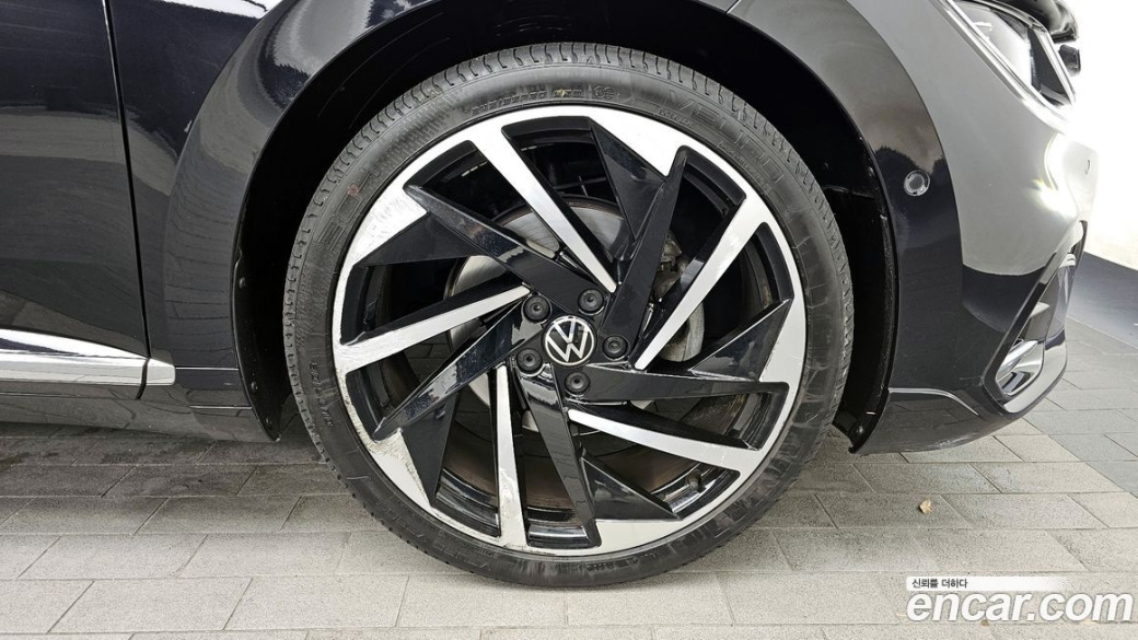 Volkswagen Arteon 2.0 TDI R-LIINE 4Motion, 2022