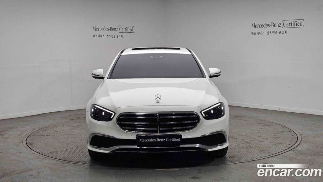 Mercedes-Benz E-Class E220d 4MATIC Exclusive, 2023