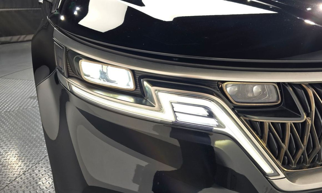 Kia Carnival 9-Seater Noblesse, 2022