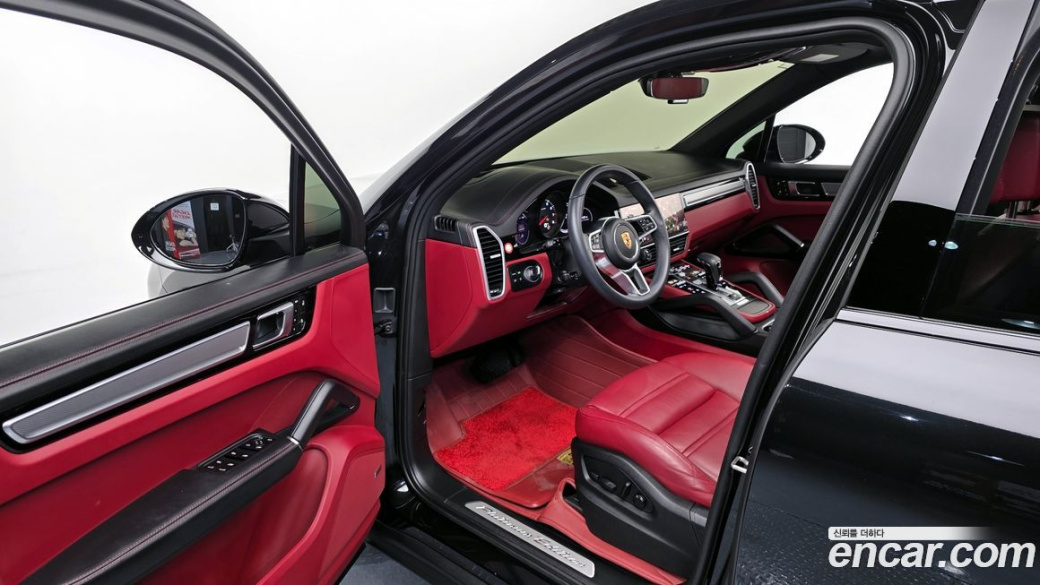 Porsche Cayenne 3.0 PLATINUM EDITION, 2023
