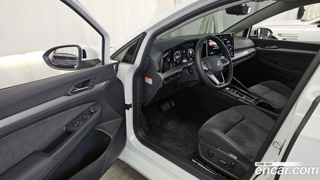 Volkswagen Golf 2.0 TDI Prestige, 2025