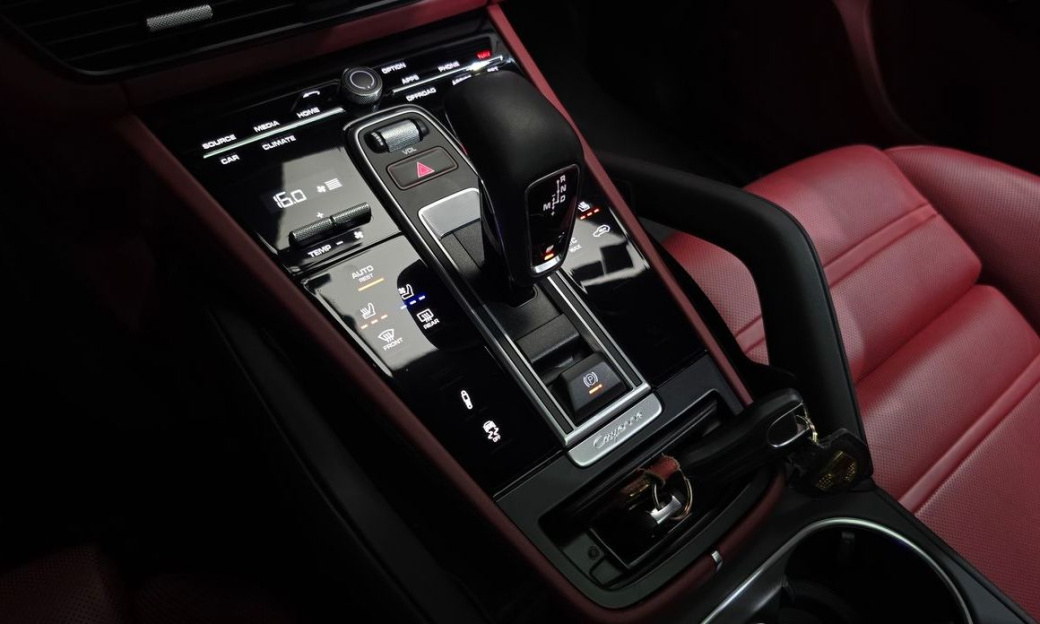 Porsche Cayenne 3.0 Coupe, 2022