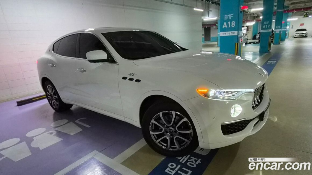 Maserati Levante 2.0 GT AWD, 2022