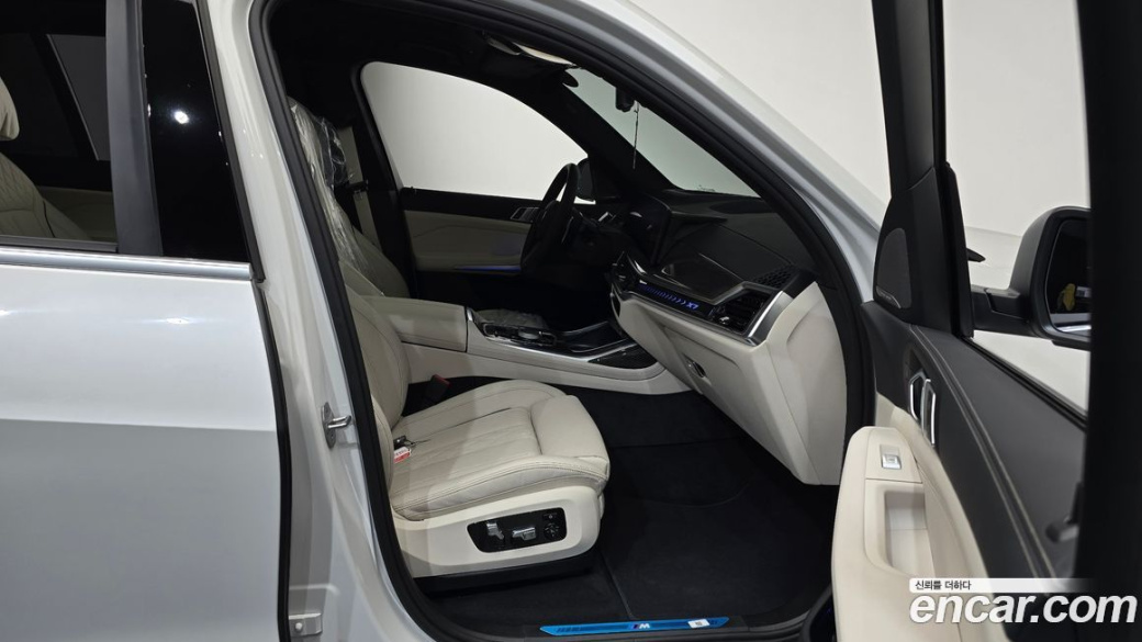 BMW X7 xDrive 40i M Sport 6STR, 2025