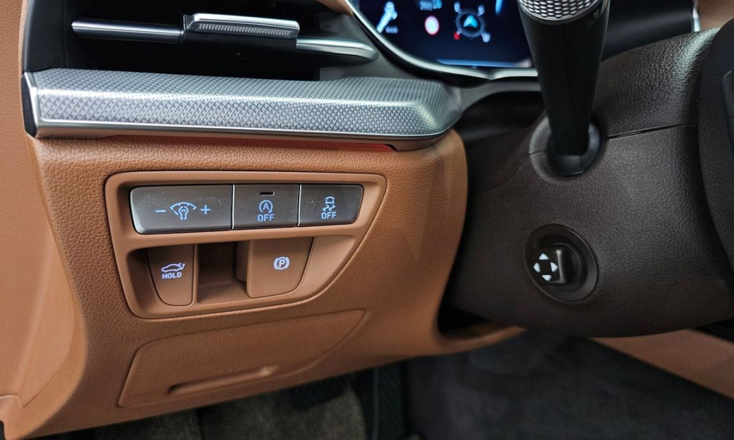 Genesis G80 Gasoline 2.5 Turbo AWD, 2024