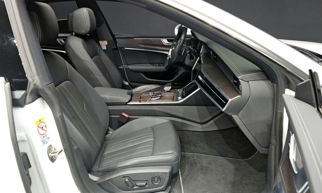 Audi A7 45 TDI Quattro Premium, 2022