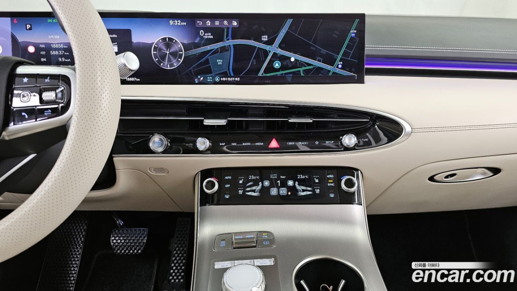 Genesis GV70 2.5T Gasoline 2WD, 2025