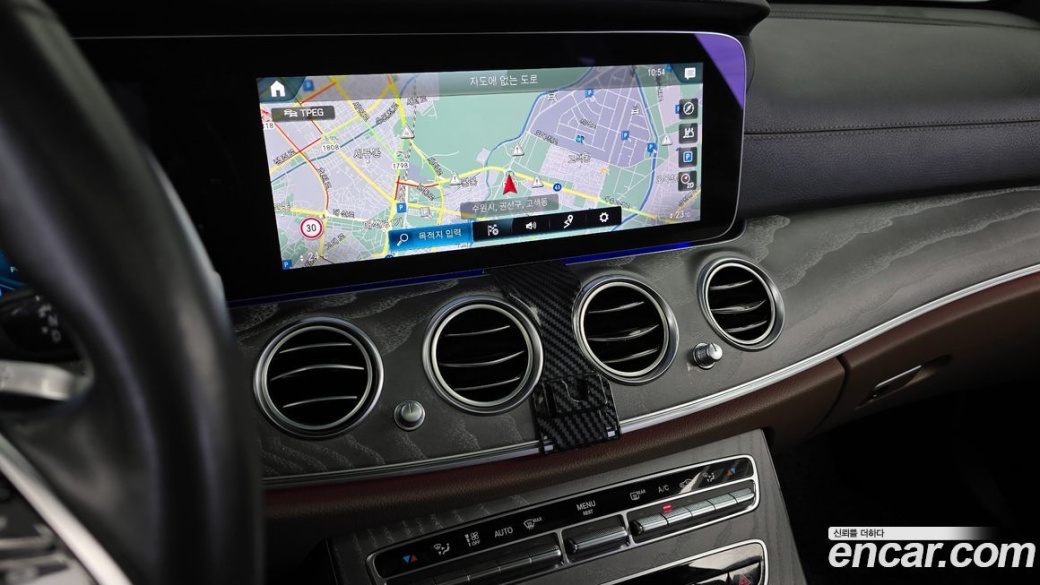 Mercedes-Benz E-Class E350 4MATIC Avantgarde, 2022