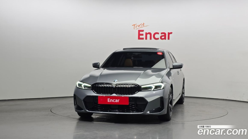 BMW 3-Series 320i M Sport, 2024