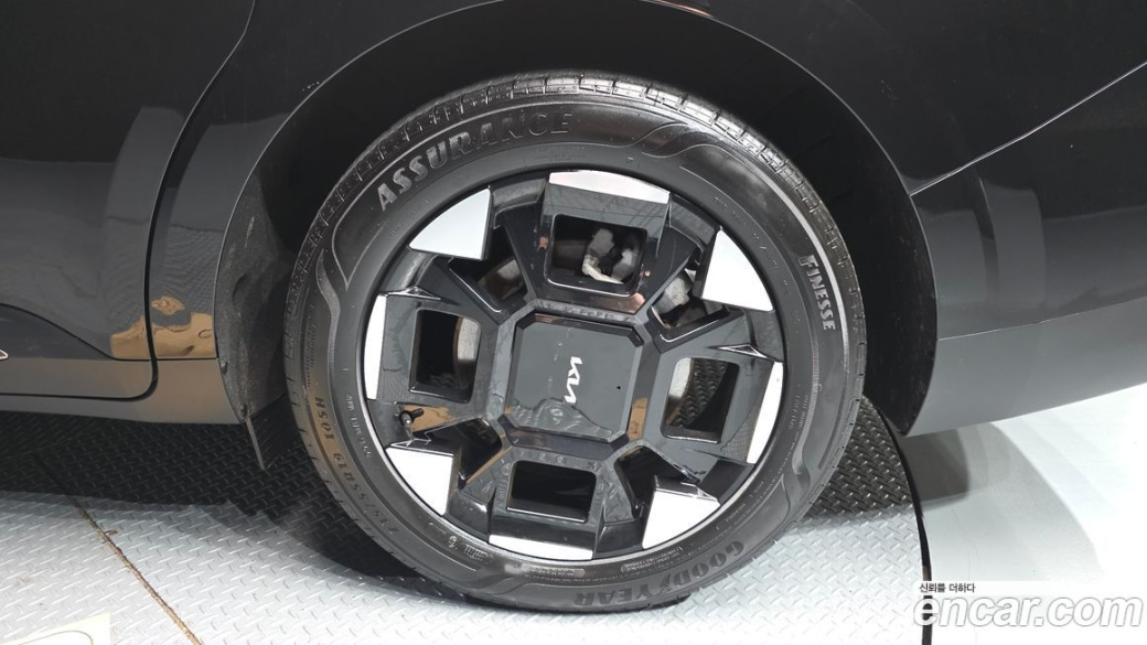 Kia Carnival 9-Seater Noblesse, 2025
