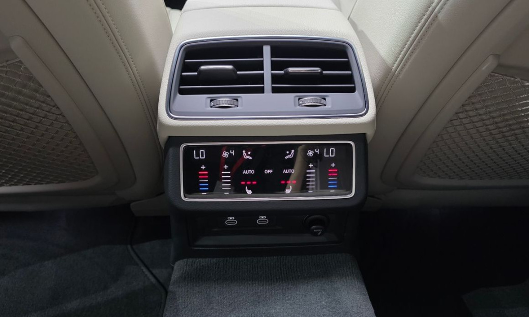Audi A6 45 TFSI Premium, 2023