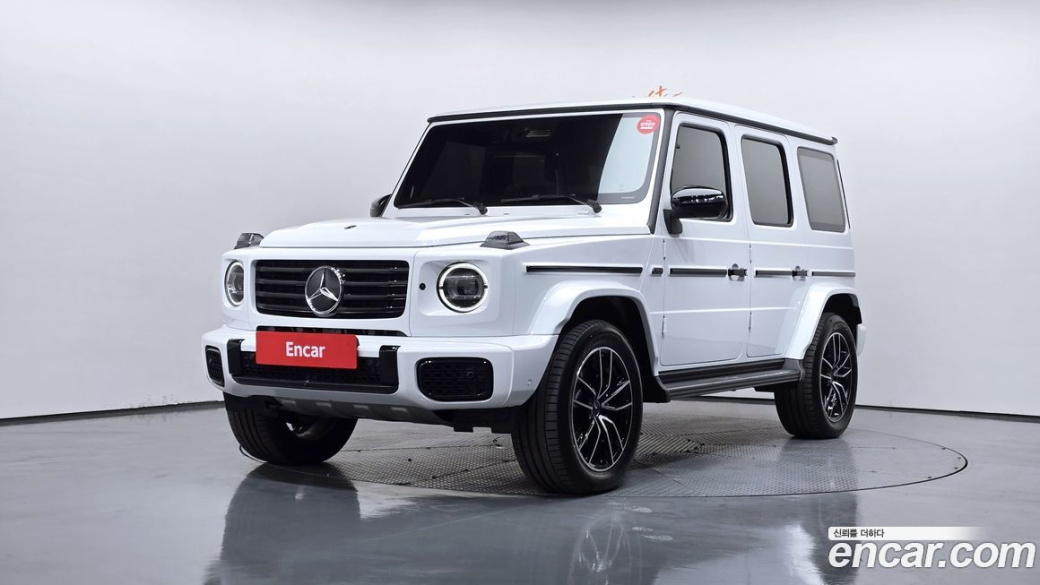 Mercedes-Benz G-Class G450d Manufaktur, 2025