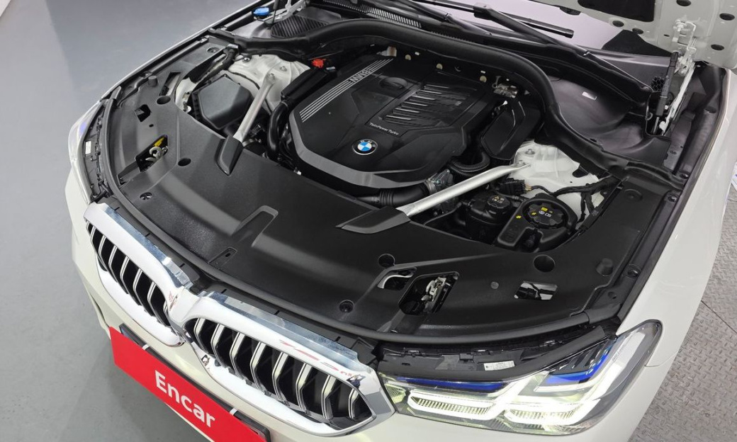 BMW Gran Turismo 630i xDrive M Sport, 2024