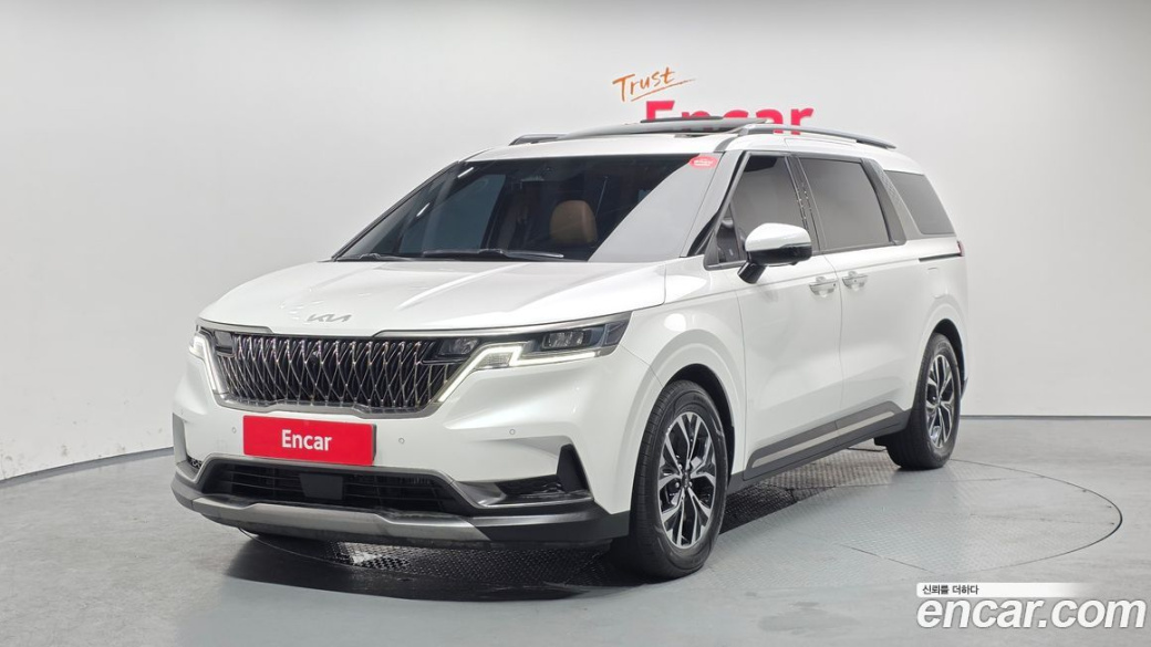 Kia Carnival 9-Seater Noblesse, 2023