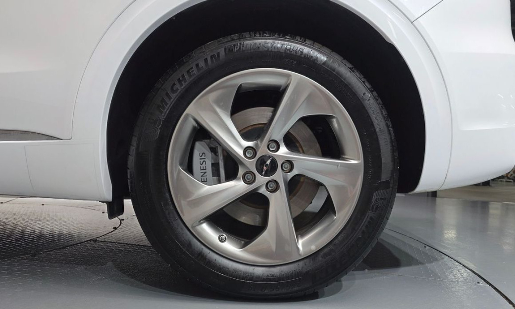 Genesis GV70 2.5T Gasoline 2WD, 2025