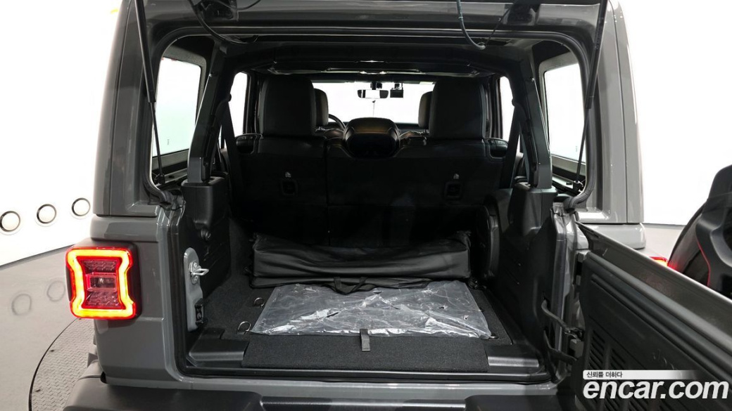 Jeep Wrangler 2.0 Overland 4Door, 2022