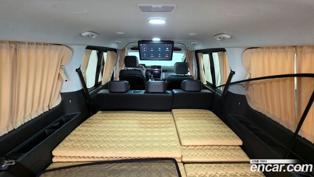 Hyundai Staria Tourer 9-Seater, 2023