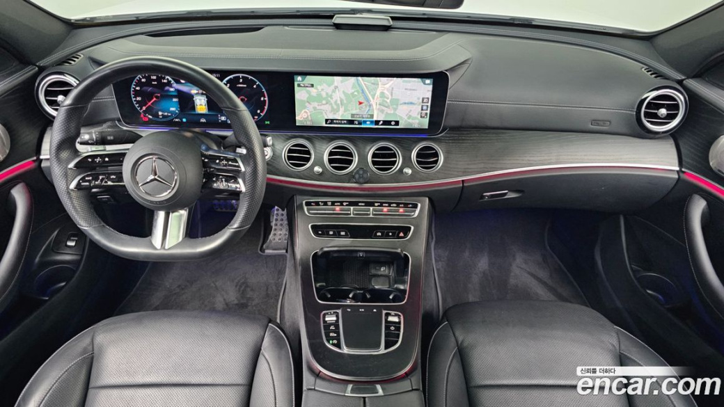 Mercedes-Benz E-Class E220d 4MATIC AMG Line, 2022