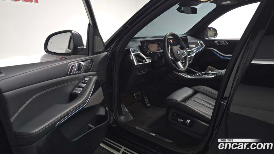 BMW X7 xDrive 40d M Sport 6STR, 2025
