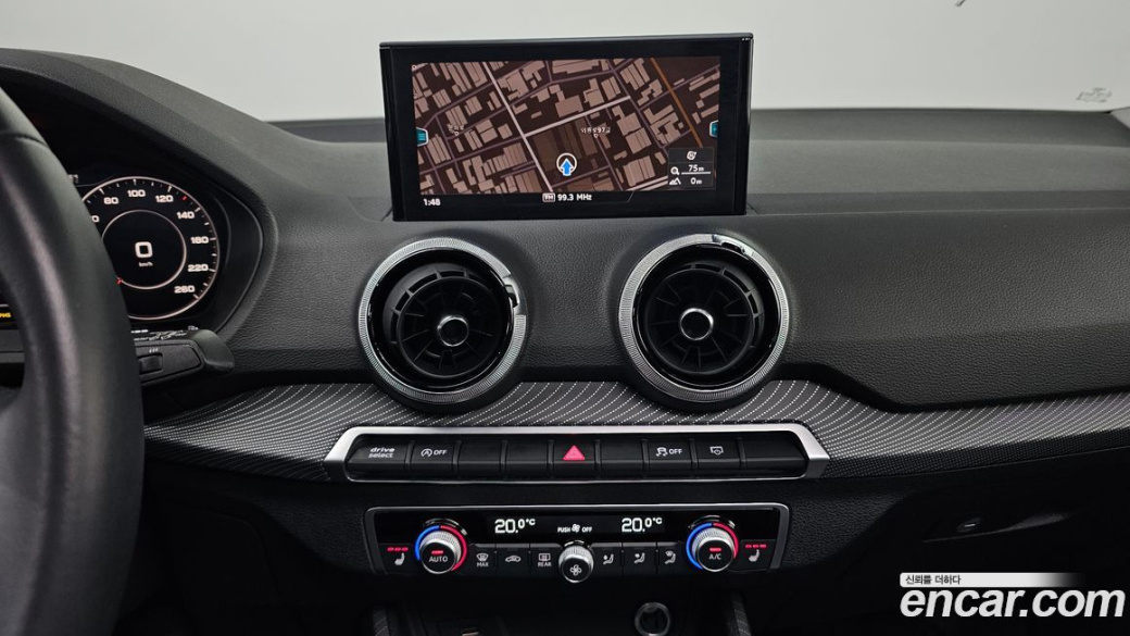 Audi Q2 35 TDI, 2023