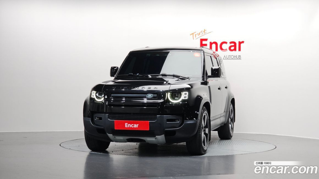 Land Rover Defender 110 D300 HSE, 2023