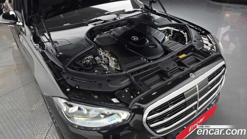 Mercedes-Benz S-Class S350 d, 2022