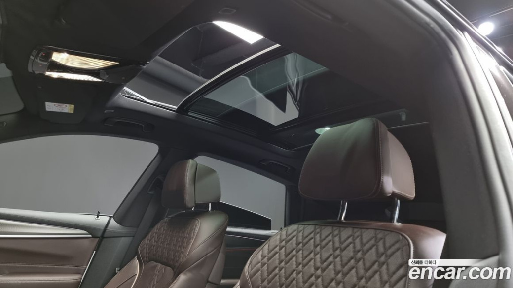 BMW Gran Turismo 640i xDrive M Sport, 2022
