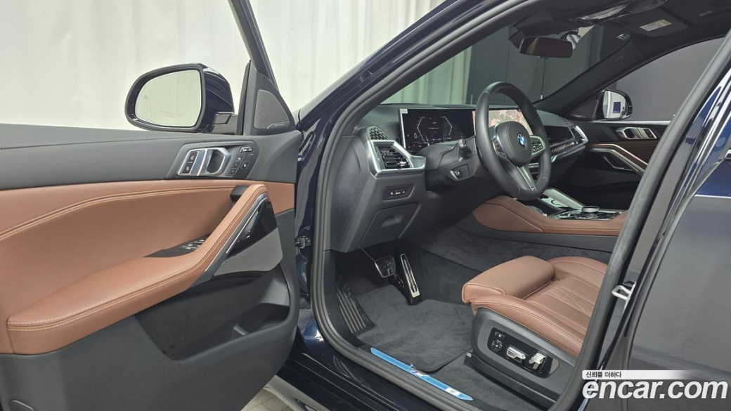 BMW X6 xDrive40i M Sport, 2025