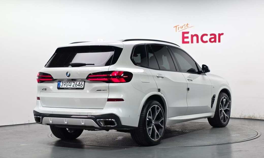 BMW X5 xDrive 40i M Sport, 2025