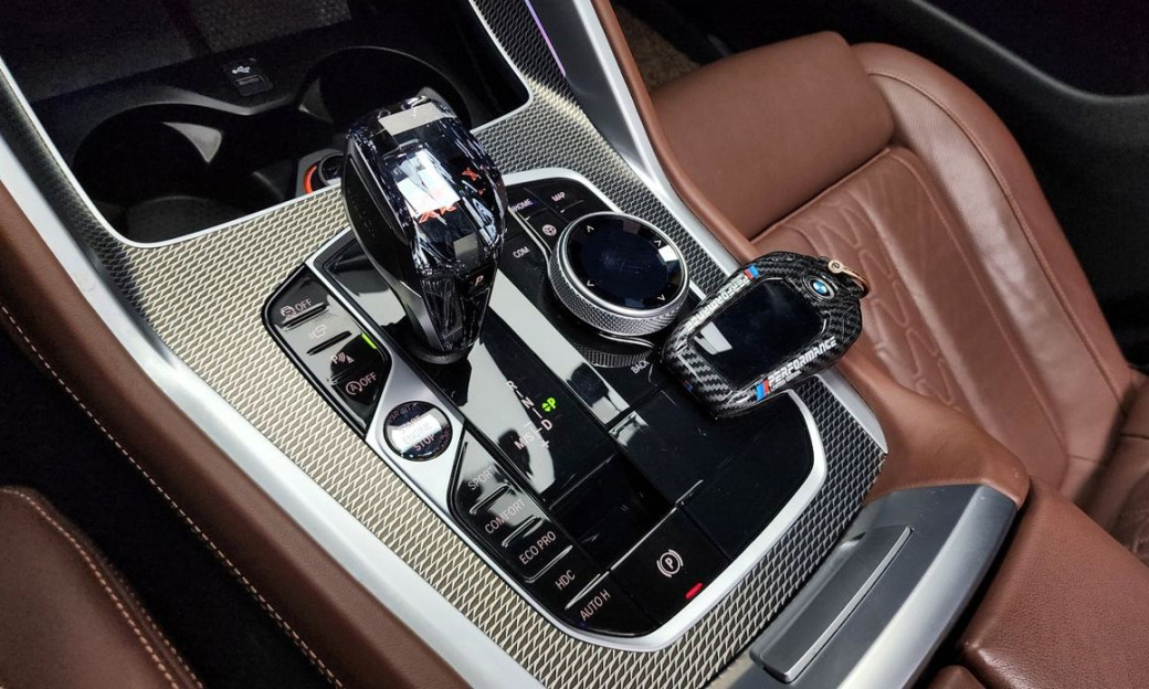 BMW X6 xDrive40i M Sport, 2022