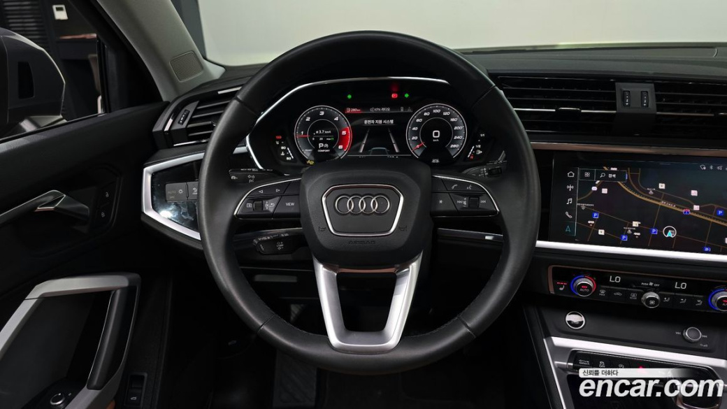 Audi Q3 35 TDI, 2025