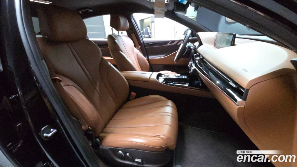 Genesis G80 Gasoline 2.5 Turbo AWD, 2023