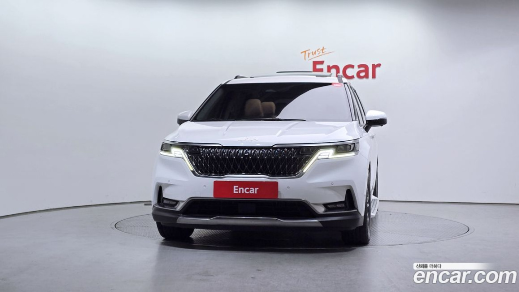 Kia Carnival 9-Seater Signature, 2022