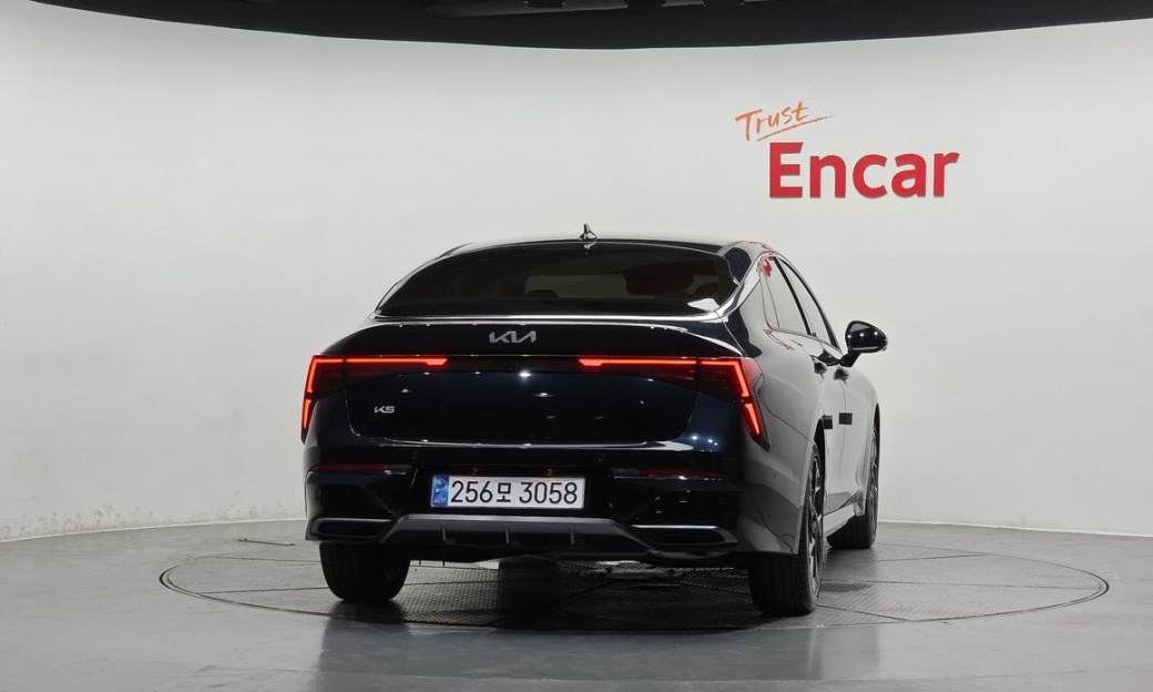 Kia K5 2.0, 2024