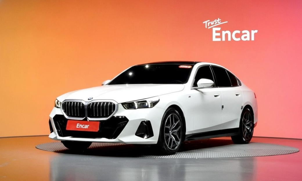 BMW 5-Series 520i M Sport, 2024