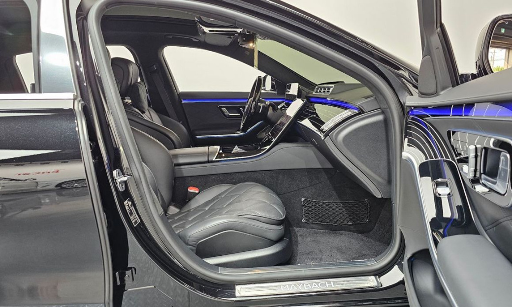 Mercedes-Benz S-Class Maybach S580 4MATIC, 2022