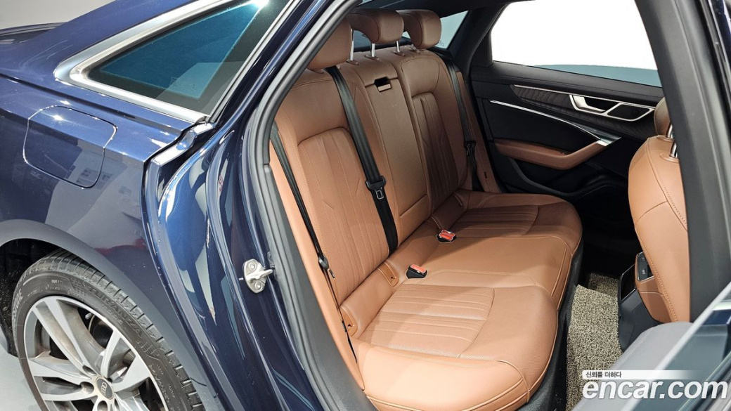 Audi A6 40 TDI Premium, 2023