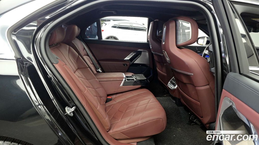 BMW 7-Series 740d xDrive M Sport, 2024