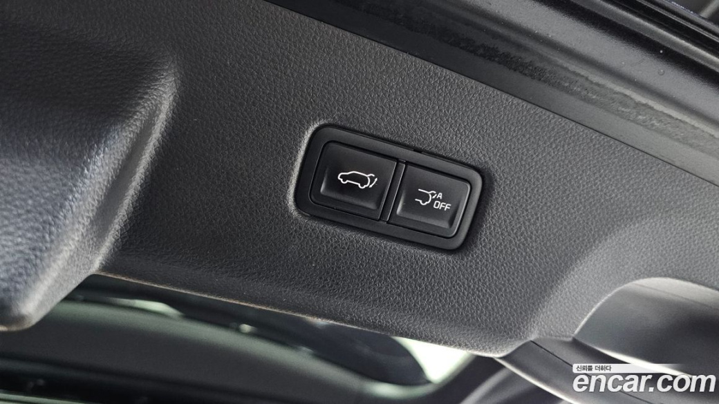 Kia Carnival 9-Seater Signature, 2022