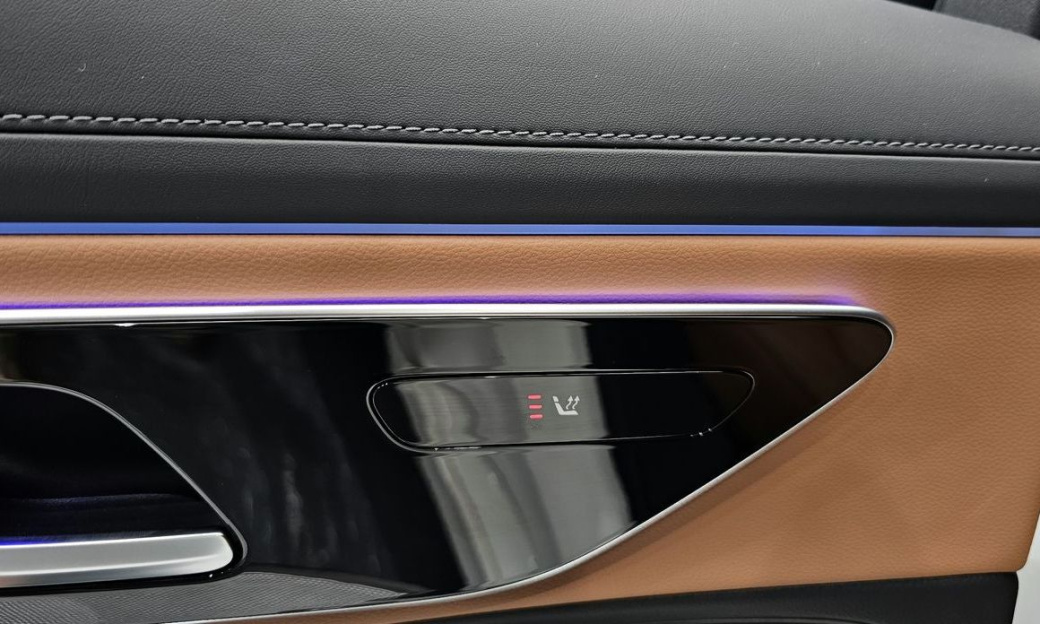Mercedes-Benz E-Class E200 Avantgarde, 2024