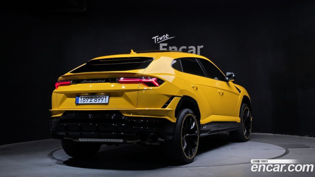 Lamborghini Urus 4.0 V8 S, 2024