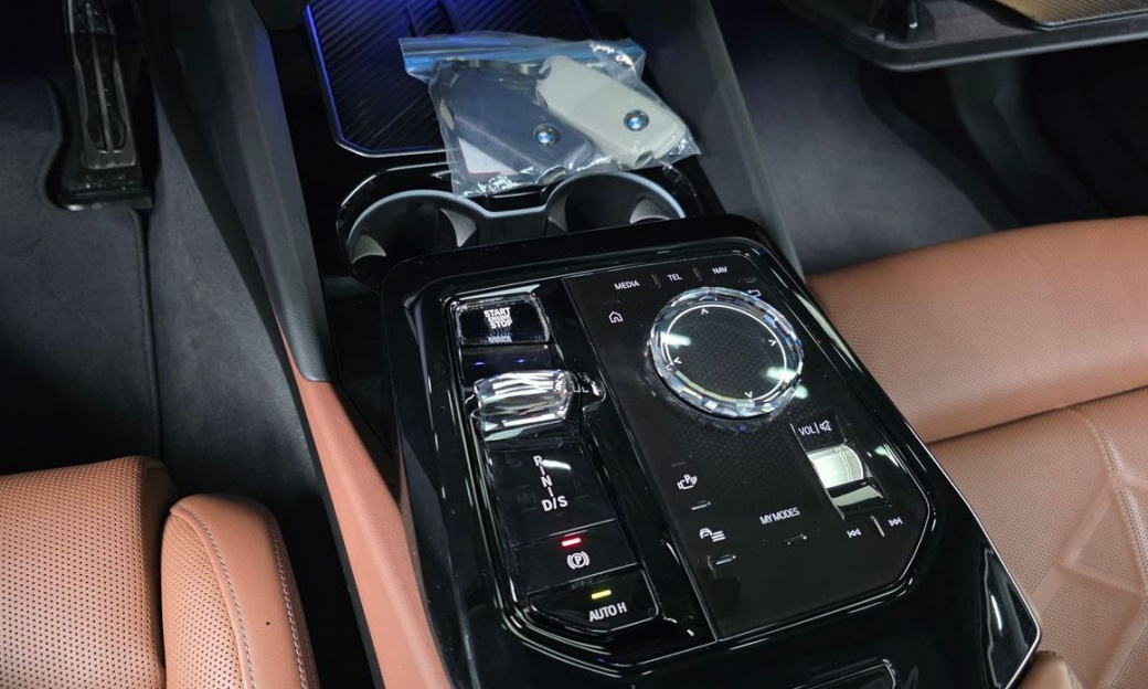 BMW 5-Series 530i xDrive M Sport, 2024