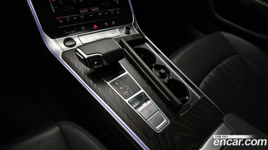 Audi A6 45 TFSI Premium, 2022